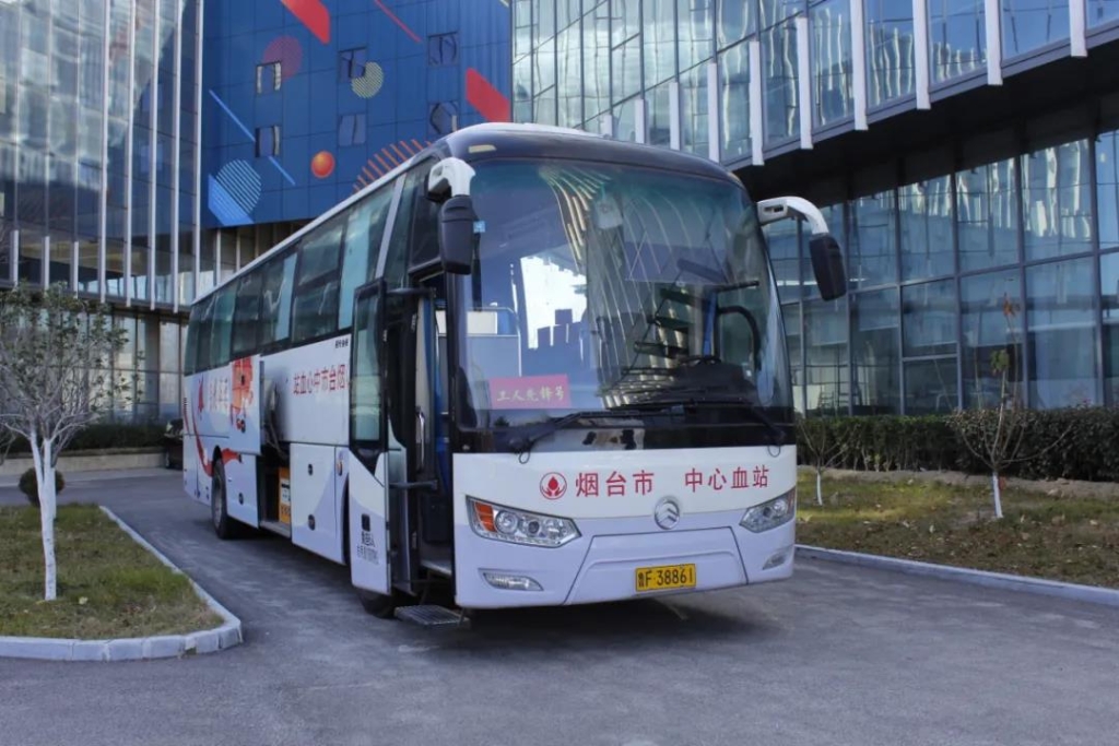 1638750701372028091.jpg 情暖冬日与爱同行!捷瑞数字开展第四届无偿献血日活动