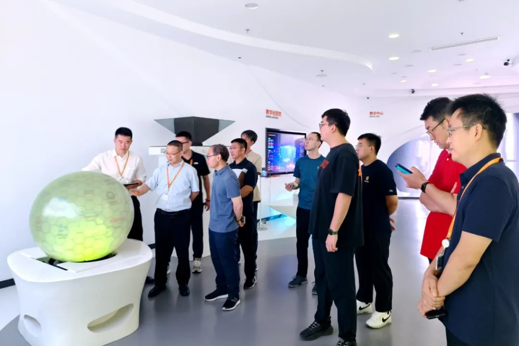 哈尔滨工程大学经济管理学院领导一行到访捷瑞数字,共探人才培育机制